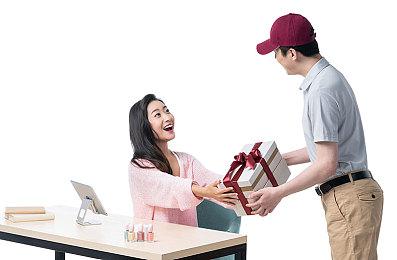 Steam平台上几乎没人玩《红霞岛》 真是太凄凉了